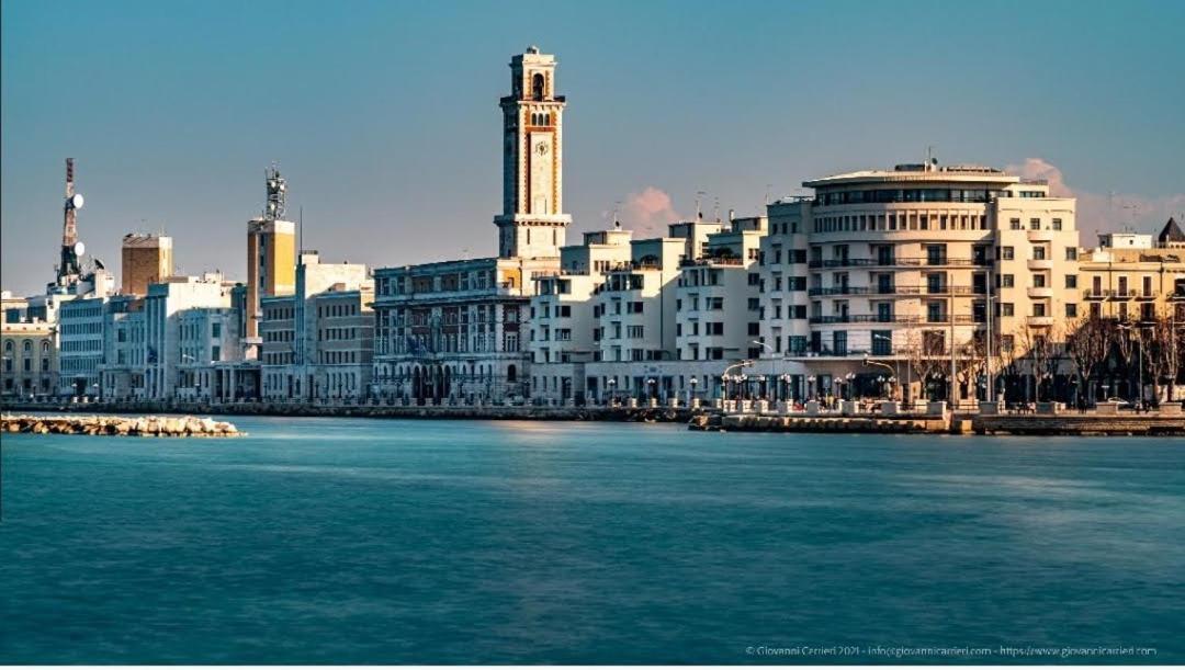 바리 Casa Fronte Del Porto 아파트 외부 사진