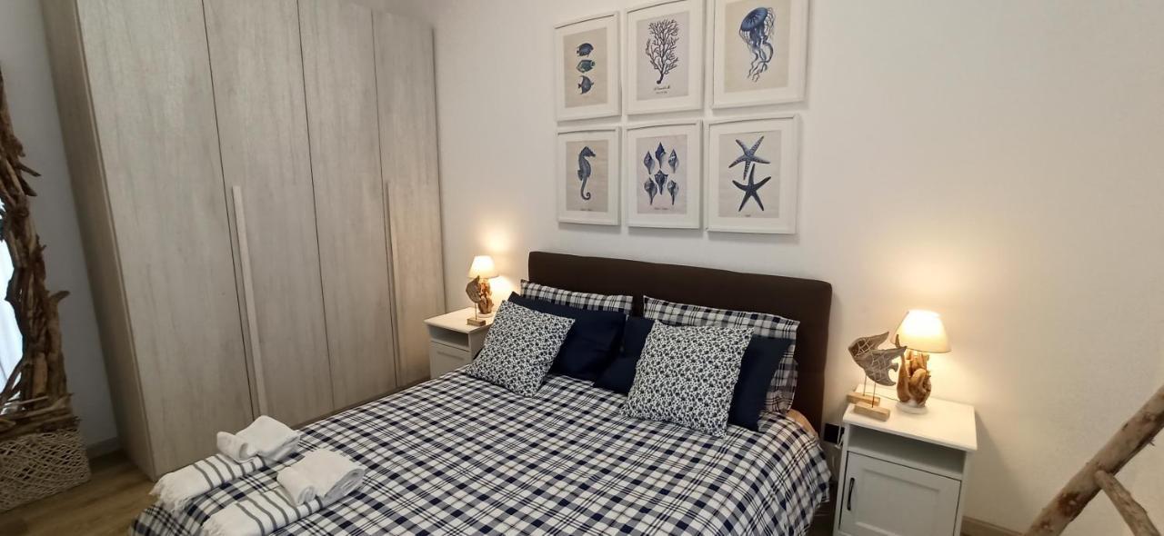 바리 Casa Fronte Del Porto 아파트 외부 사진